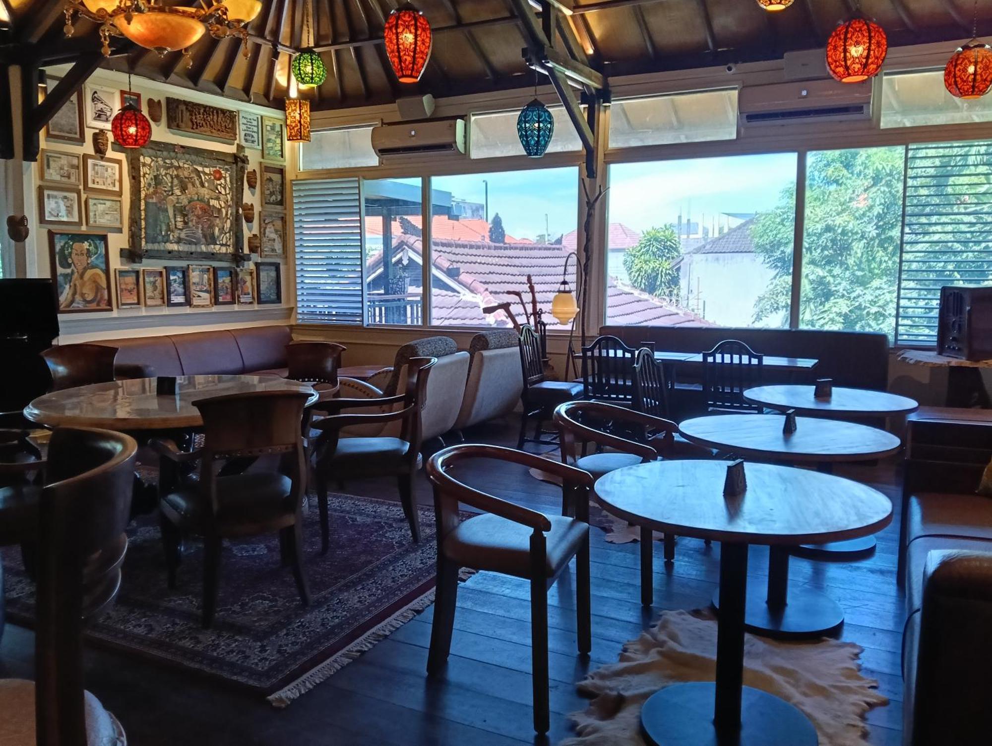 Sari Bunga Hotel Legian Kuta Bali Exterior photo